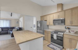 41 Elbow Hill Road, Brookfield, CT 06804