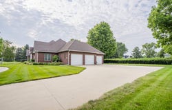 120 7th St PL NE, LeMars, IA 51031