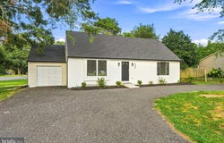 406 3RD Street, ATCO, NJ 08004