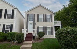 867 Symphony Drive, Aurora, IL 60504
