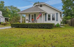 64 Crest Avenue, Warwick, RI 02886
