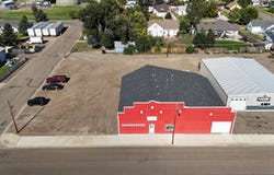 608 E Main St, Sidney, MT 59270