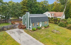 11 Garden Street, Old Orchard Beach, ME 04064