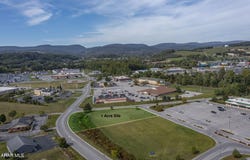 202 Patch Way Road, Duncansville, PA 16635