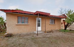 1009 Cook Street, Espanola, NM 87532