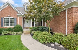 2730 Meadowpoint Drive, Troy, OH 45373