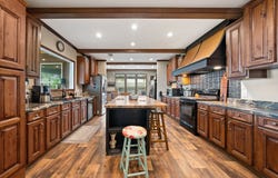 18390 Pine Drive, Eustace, TX 75124