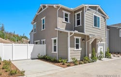 1523 Wingwood, Vista, CA 92083