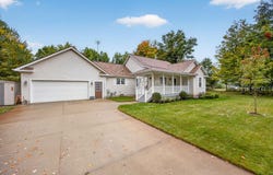 10107 Mallard Drive, Canadian Lakes, MI 49346