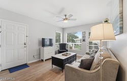 1825 W RAY Road, Chandler, AZ 85224