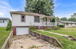 265 Main Street SE, Brewster, OH 44613