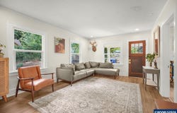 122 Rock St, Silverton, OR 97381-0000