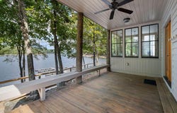 204 TURTLE POINT Dr, Crane Hill, AL 35053