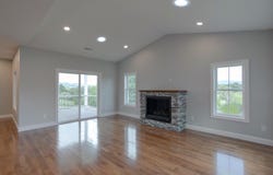 20 Cora Ln, Lexington, VA 24450