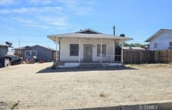13341 Yucca St, Trona, CA 93562