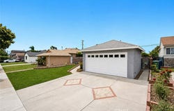 11803 Chanera, Hawthorne, CA 90250