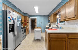 11916 Midhurst Drive, Knoxville, TN 37934
