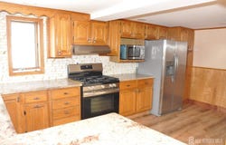 9 FLORENCE Drive, Parlin, NJ 08859