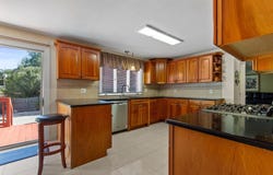 159 Braemoor Rd, Brockton, MA 02301