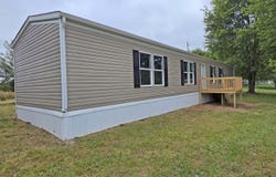 1805 Fogle Road, Loretto, KY 40037