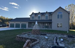 99 N Alamando Road, Shepherd, MI 48883