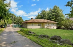 419 Ratzer Rd, Wayne Twp., NJ 07470-5403