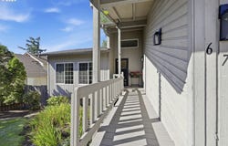 6720 CAMELLIA Ct, Springfield, OR 97478