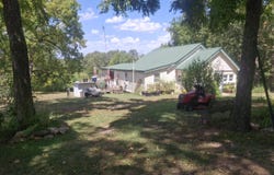 779 State Route Cc, Dora, MO 65637