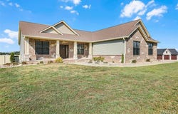 8357 Maple Grove Road, Troy, IL 62294