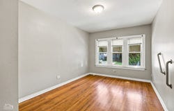 610 E 87TH Place, Chicago, IL 60619
