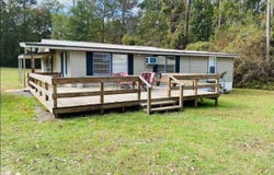 225 Walnut Ln, Many, LA 71449