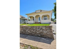 1110 Walnut Street, Hamilton, IL 62341