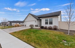 7725 E Flyway St, Nampa, ID 83687