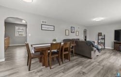 707 E 6th St, Dell Rapids, SD 57022