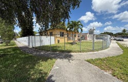 3700 W 6th Ln, Hialeah, FL 33012