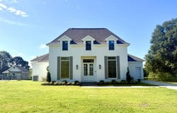 46 Long Lake, Carriere, MS 39426