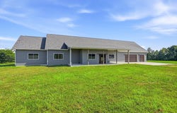 212 Caboose Drive, Theodosia, MO 65761