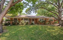 6948 Valhalla Road, Fort Worth, TX 76116