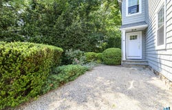 4 Caryns Way, Norwalk, CT 06851