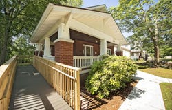 1348 E Cherry Street, Springfield, MO 65802
