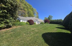 570 Valley Drive, Bristol, VA 24201