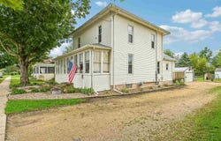 507 Resident Street, Olin, IA 52320