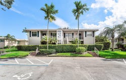 12 Stratford Drive E, Boynton Beach, FL 33436