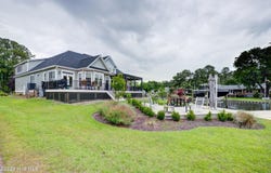 113 Bowline Road, New Bern, NC 28562