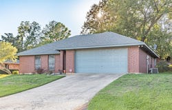305 Ross Avenue, Denison, TX 75020