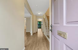 228 COMMONS DR NW, VIENNA, VA 22180