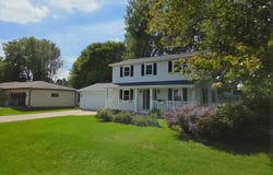 1310 STEAD Drive, MENASHA, WI 54952