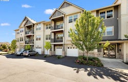 17126 SW Snowdale St, Beaverton, OR 97007