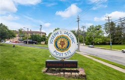 6483 State Road, Parma, OH 44134