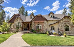 84 Cherry Creek Bluff Road, Libby, MT 59923